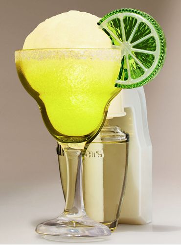 Margarita Adjustable Wallflowers Scent Controland Nightlight